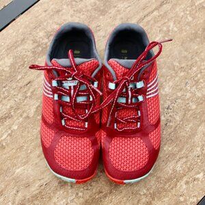 Ladies Nike running shoes size 7
